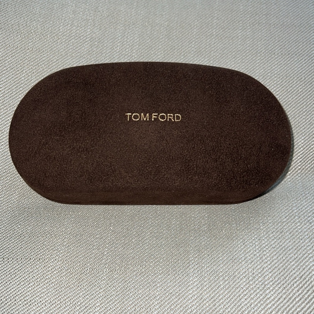 Tom ford case for sunglasses 🌺🍀🌺
